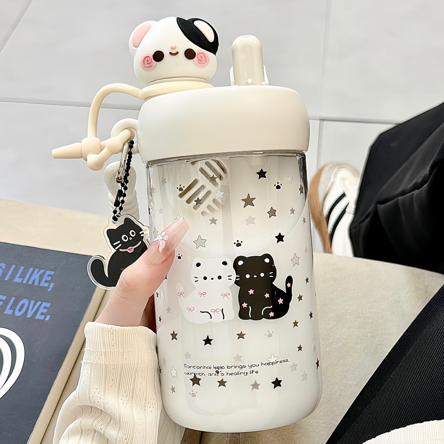 Damen Trinkflasche mit Tiermotiven und integriertem Strohhalm Brehn