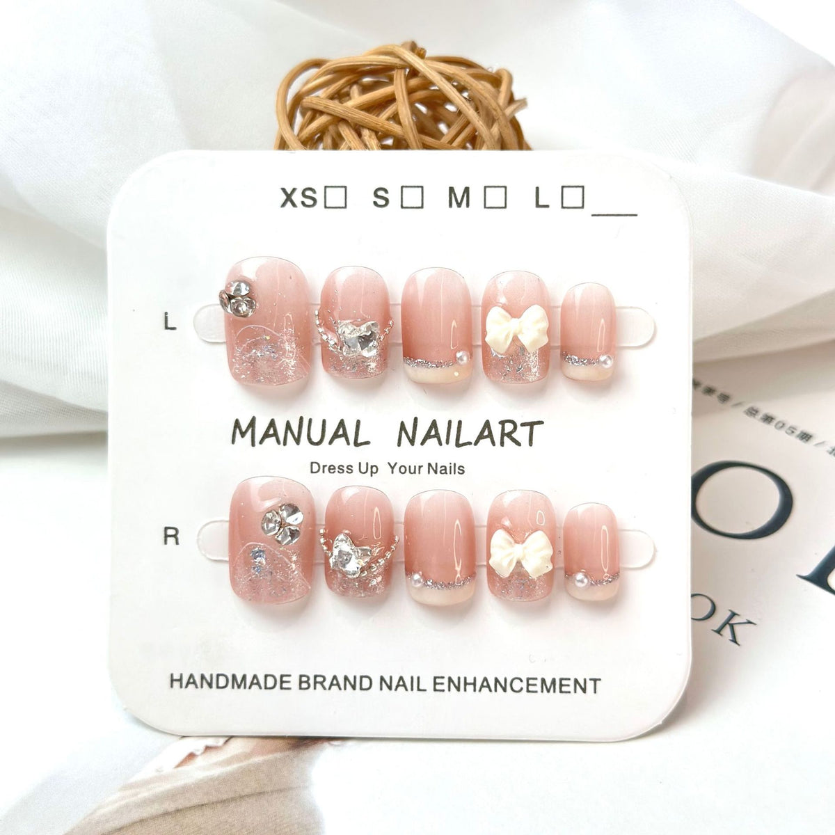 Handgefertigtes Nagelkunstset