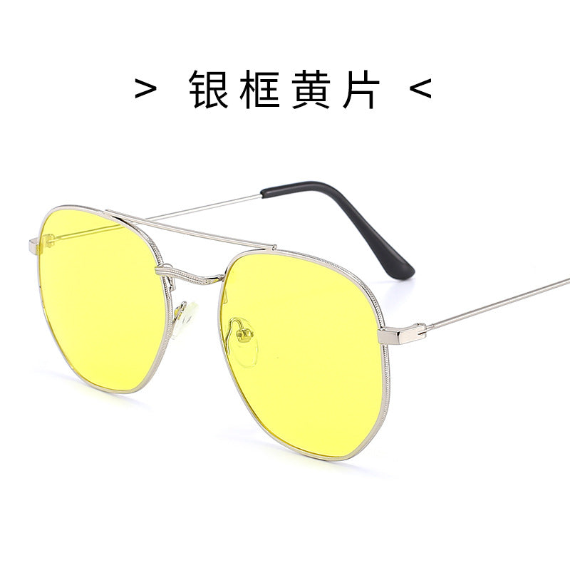 Damen Sonnenbrille mit ovalem Rahmen und schützendem Verlaufsglas Brehn