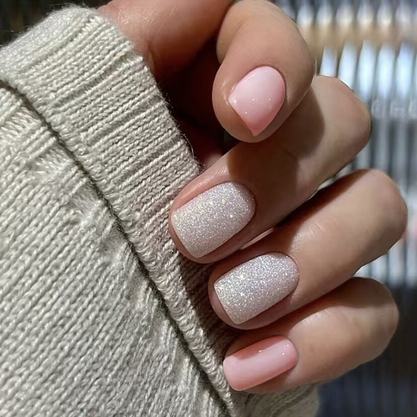 Premium Glänzendes Press-On Nagelset Brehn
