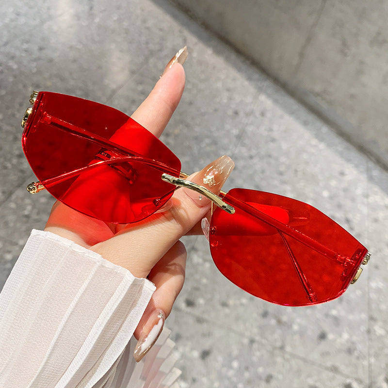 Damen modische Sonnenbrille mit innovativem Schecken-Design Brehn