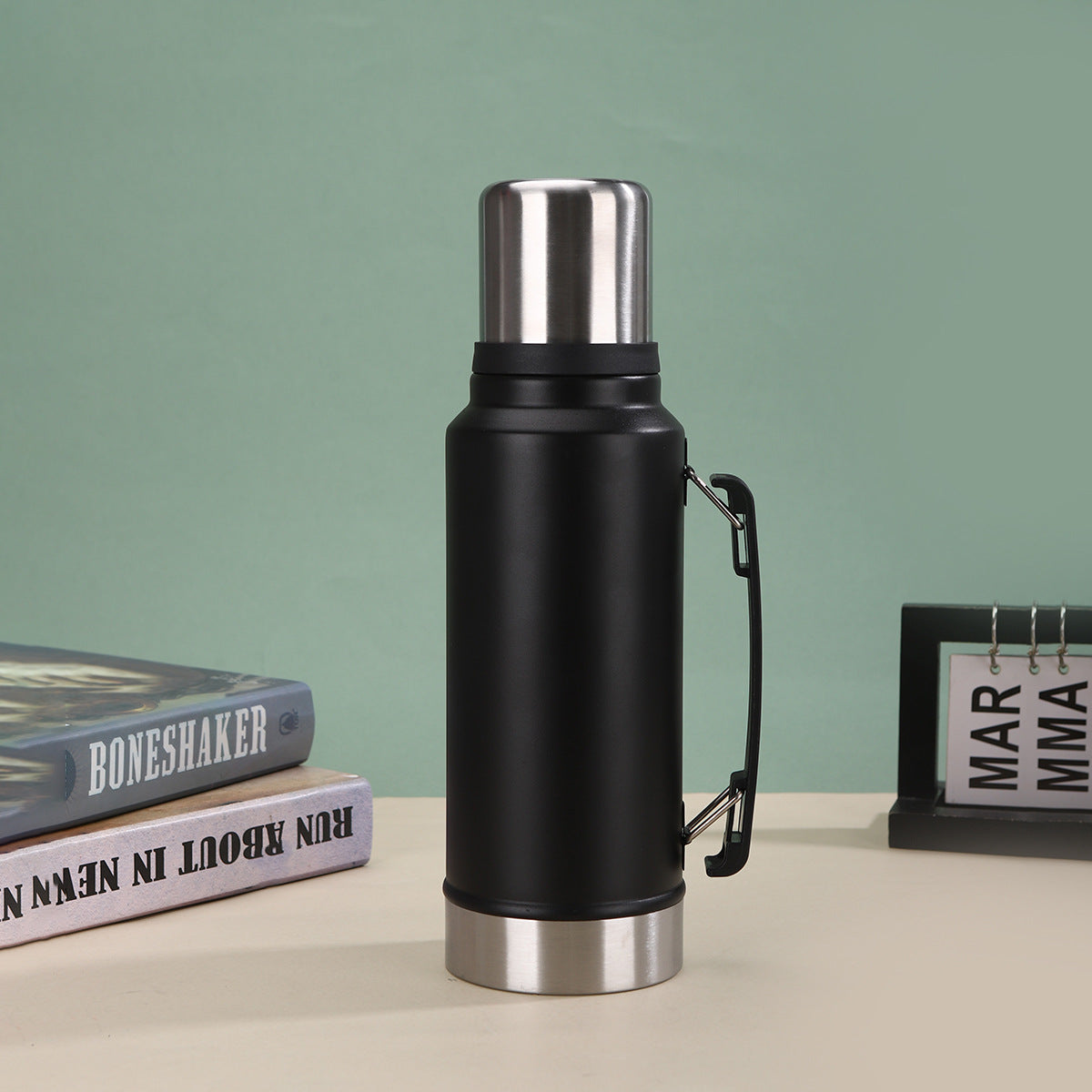 Unisex Isolierte Edelstahl-Wasserflasche mit Tragegriff Brehn