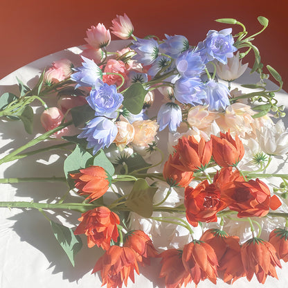 Lebensechte Blumenstamm-Anordnung