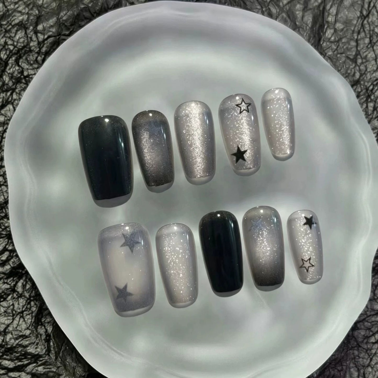 Glamorous Starry Nail Art Set Brehn