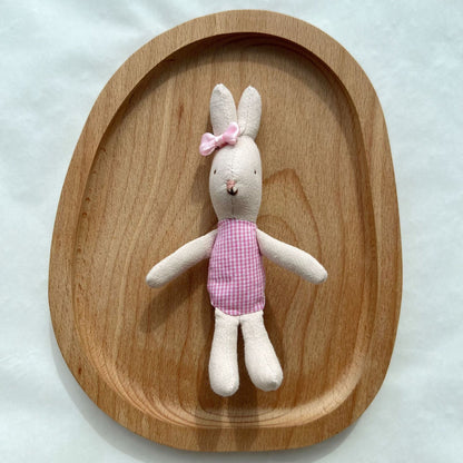 Miniatur Leinen Kaninchen Komforter Plüsch mit Gingham-Taschenkleid und Ripsband-Schleife