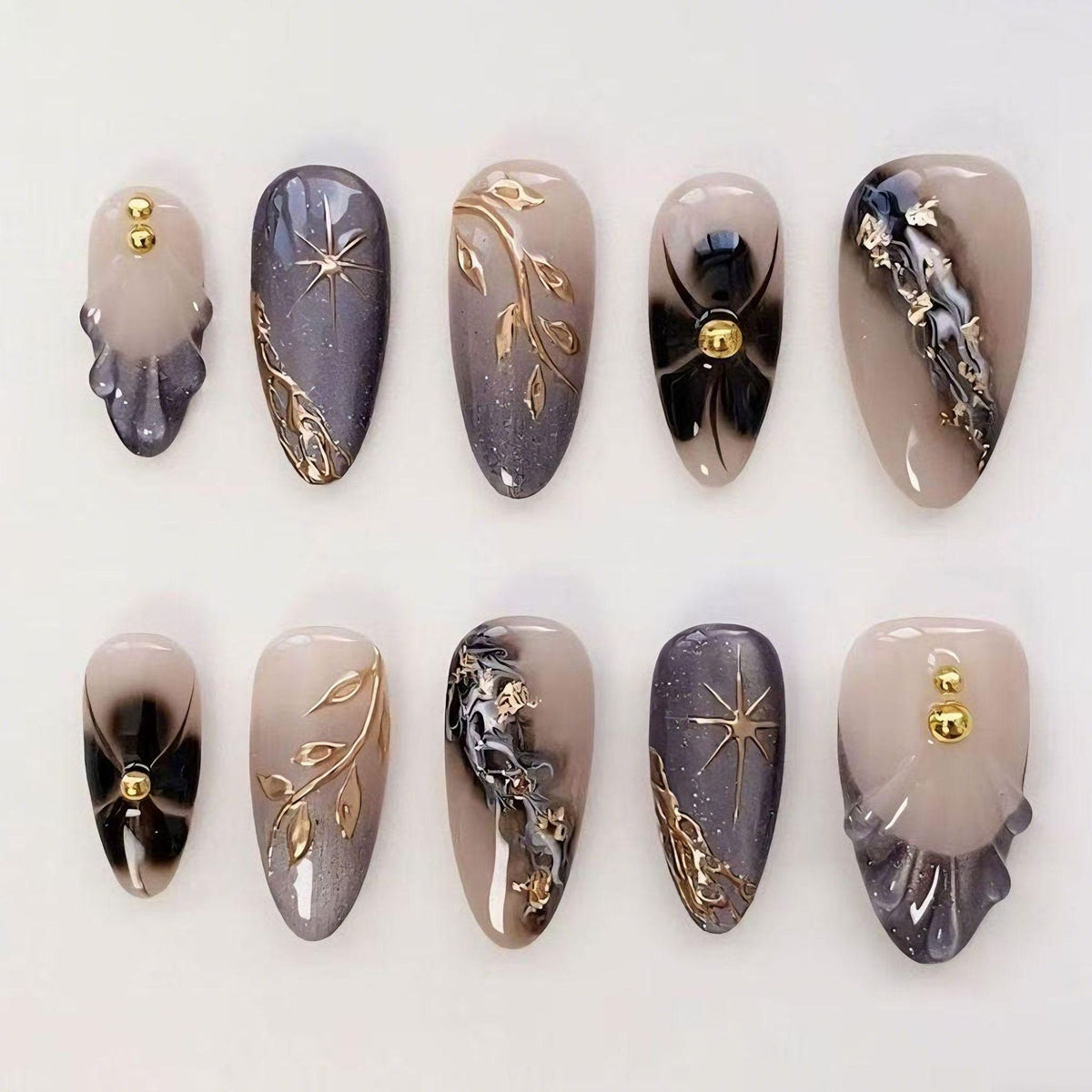 Künstlerisches Press-On Nageldesign Brehn