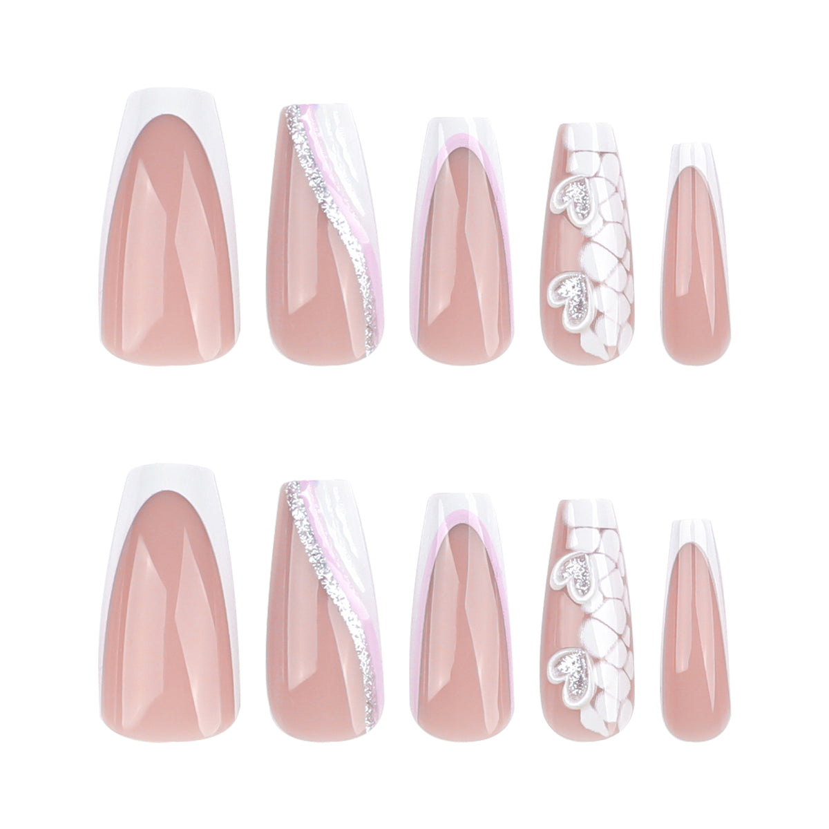 Kunstvolle Nagelverlängerungen mit Herzdesign und Glitzerakzenten Brehn