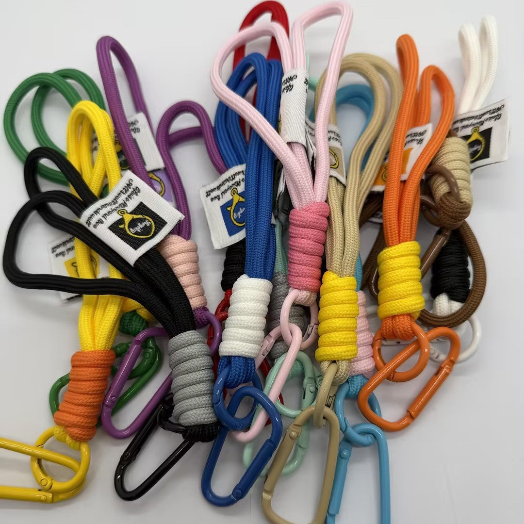 Vielseitiger Paracord Schlüsselanhänger Clip Brehn