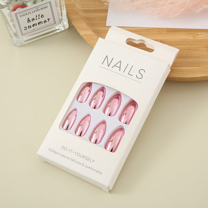 DIY Press-On Nail Set mit Premium-Finish Brehn