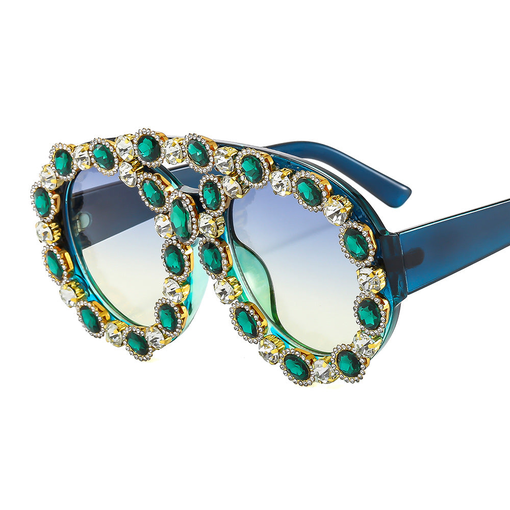 Damen Glamouröse Statement-Sonnenbrille mit auffälligem Kristallrahmen Brehn