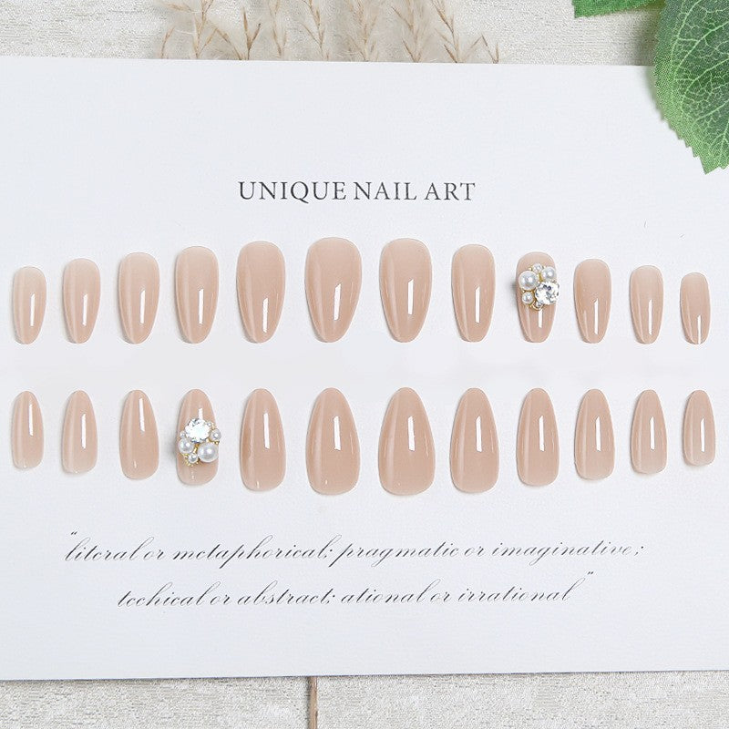 Kunstnagelset mit elegantem Perlendesign und hochglänzender Oberfläche Brehn