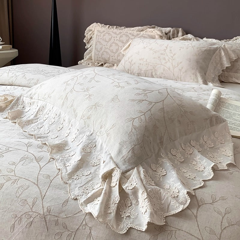 Romantisches mit Spitzenbesatz versehenes Jacquard-Bettbezug-Set