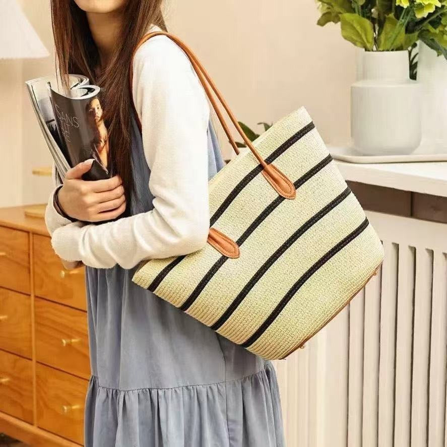 Raffinierte Strandtasche mit Passendem Sonnenhut Brehn