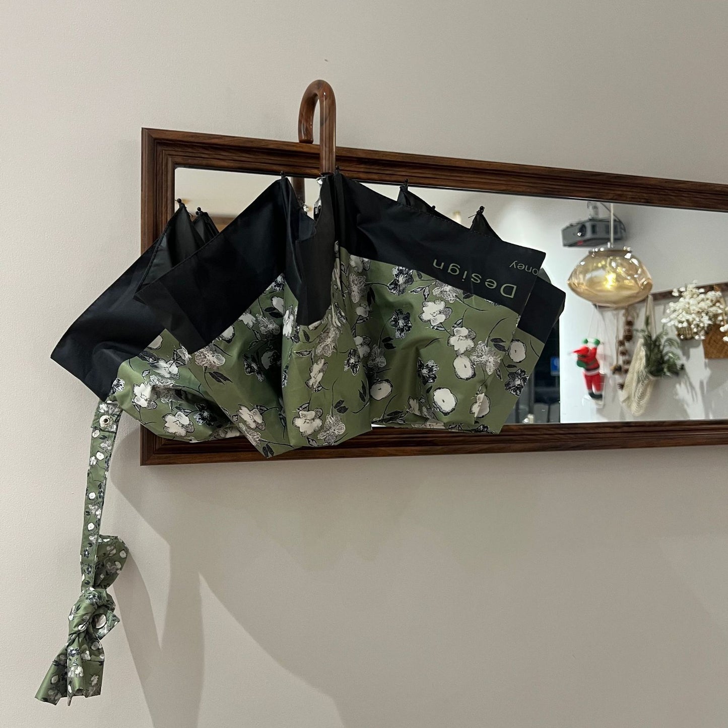 Damen Faltregenschirm mit stilvollem floralem Design Brehn
