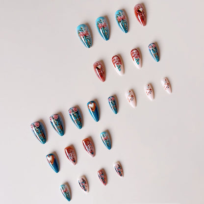 Kunstnagelset mit traumhaften 3D-Rosen- und Herzverzierungen Brehn