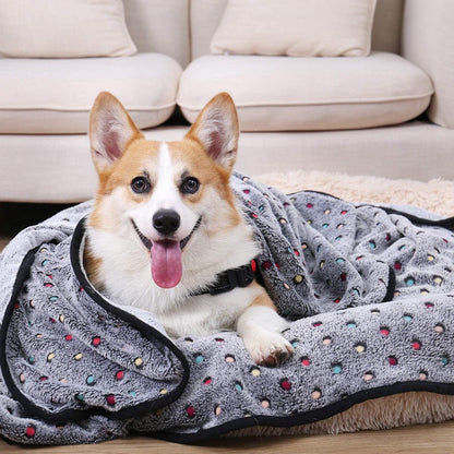 Damen Flauschige Kuscheldecke mit buntem Punktdesign Brehn