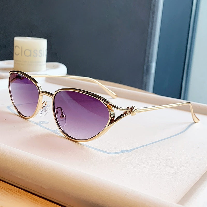 Damen Cat-Eye Sonnenbrille mit elegantem goldenen Rahmen und polarisierten Gläsern Brehn