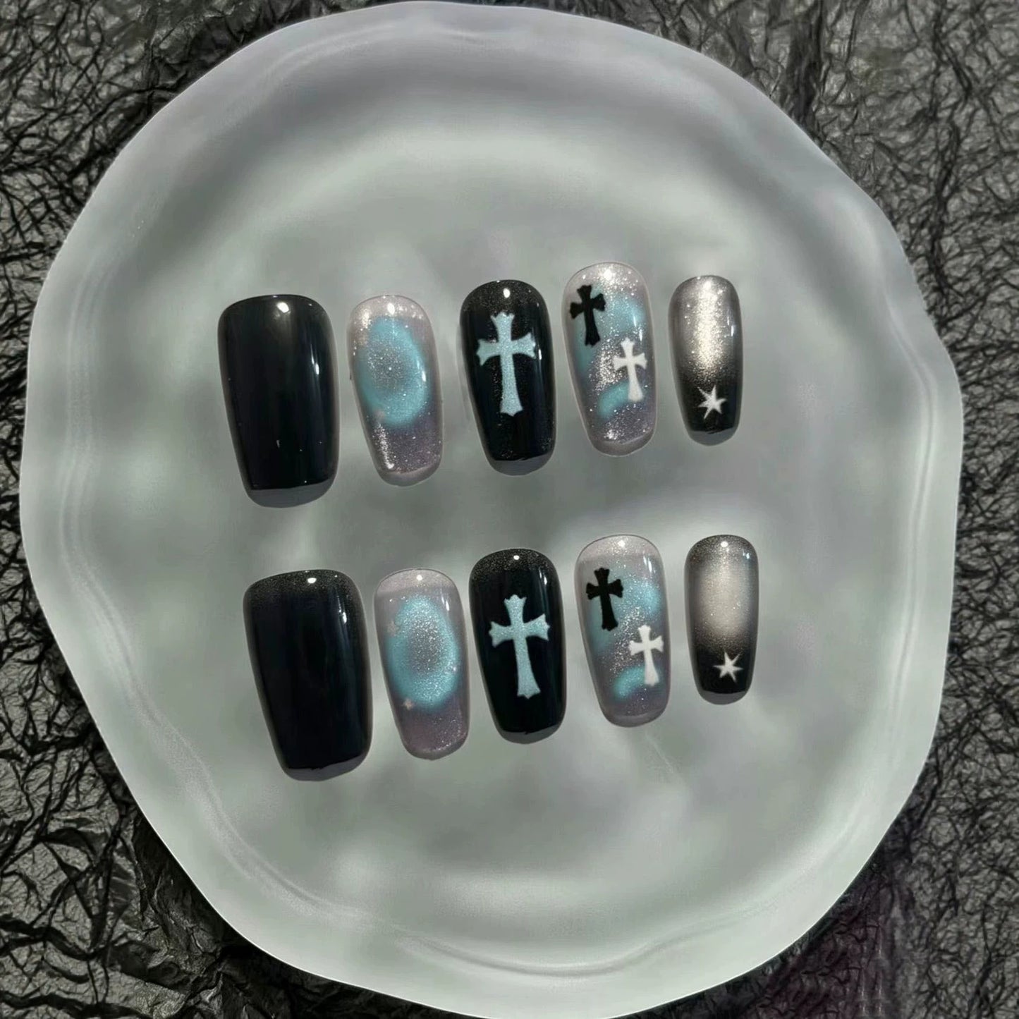 Celestial Cross Nagelkunst Set Brehn