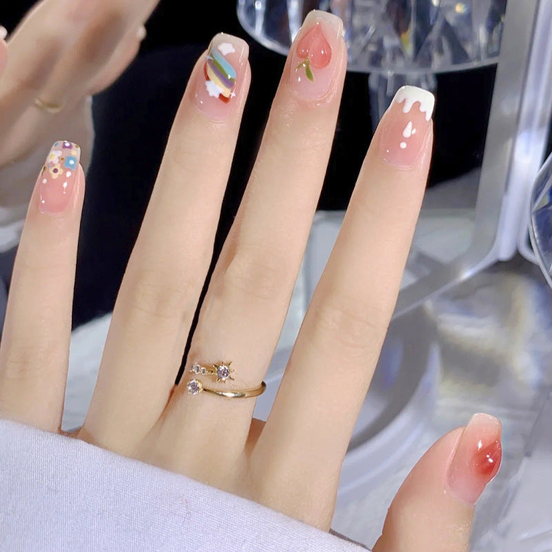 Kreatives Kunstnagelset mit bunten Fruchtmotiven und stilvollen Designs Brehn