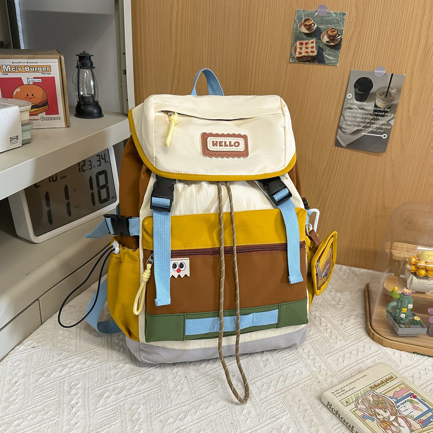 Rucksack Im Modernen Minimalistischen Stil mit Mehreren Fächern Brehn