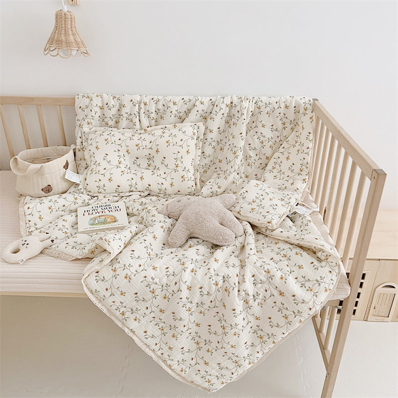 Unisex Atmungsaktive Musselin-Decke mit floralem Rüschendesign Brehn