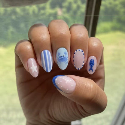 Kunstnagelset mit einzigartigen maritimen Motiven Brehn