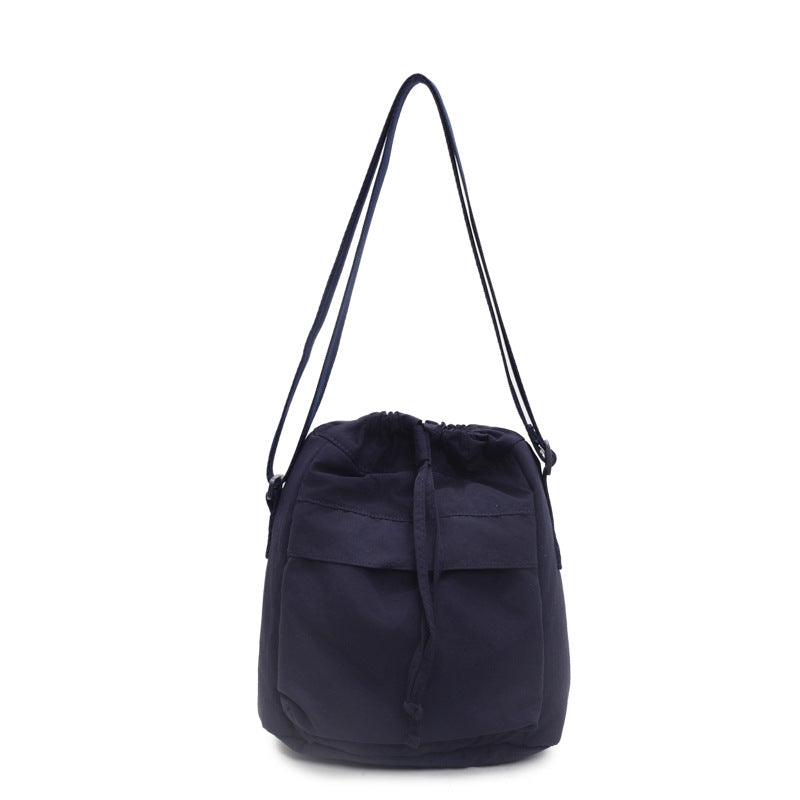 Lässige Kordelzug-Eimer-Tasche Brehn