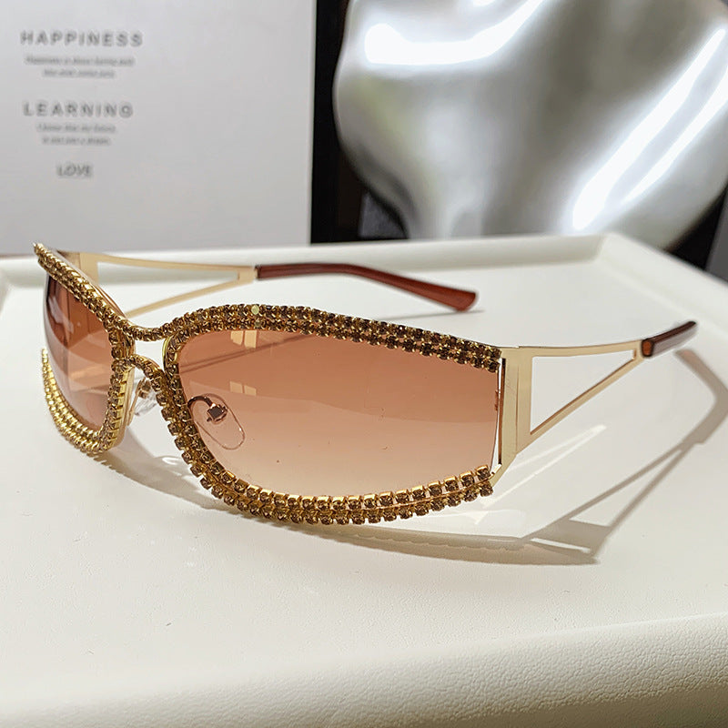 Damen Cat-Eye Sonnenbrille mit funkelndem Kristallrahmen Brehn