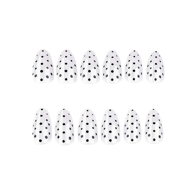 Elegante Polka Dot Press-On Nagelverstärkungen Brehn