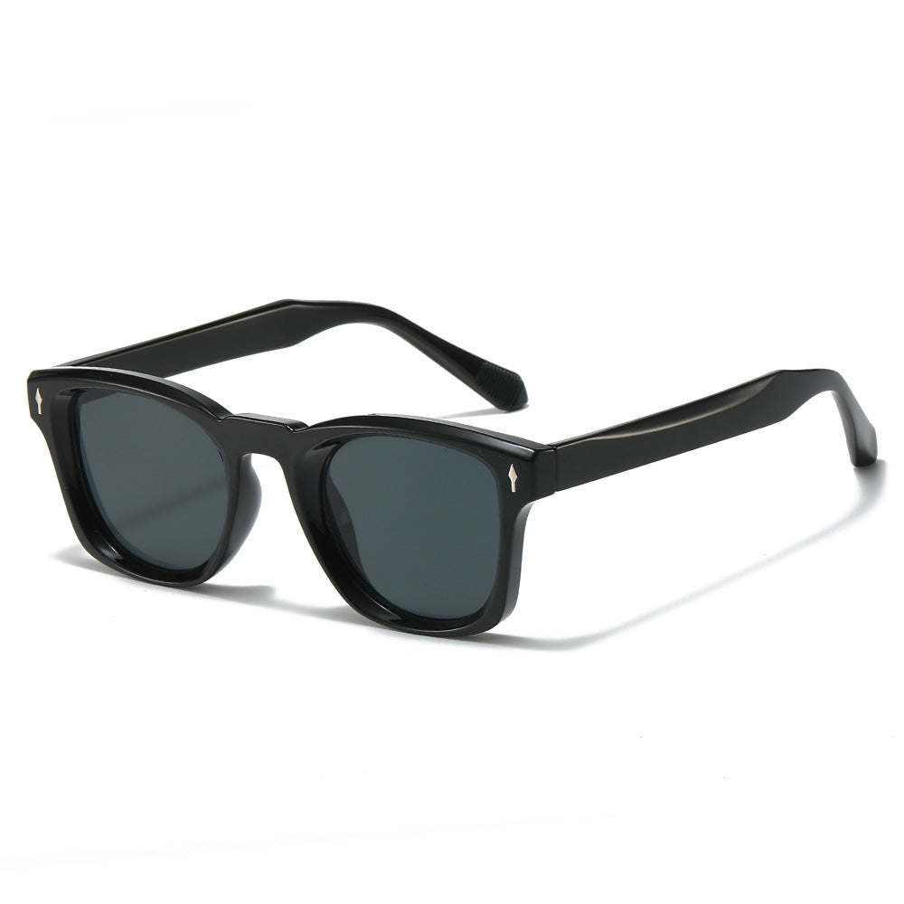 Stylische Cat-Eye-Sonnenbrille mit geometrischem Design Brehn
