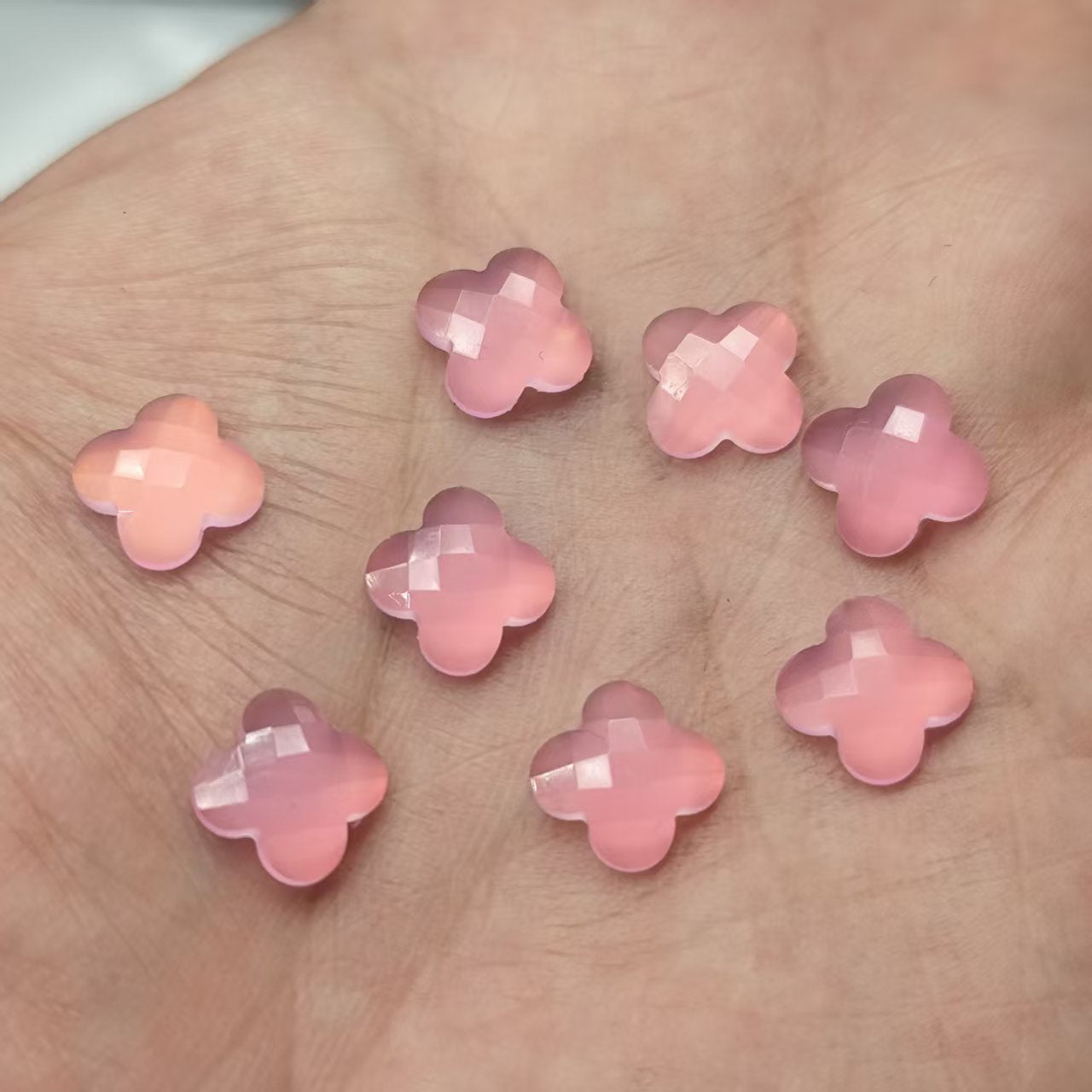 Schmuckhafte Acrylblüten Brehn