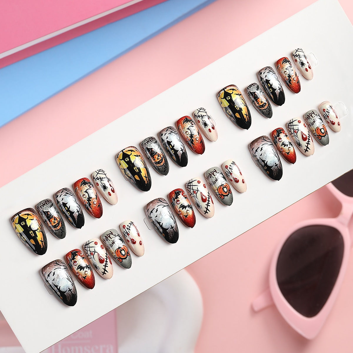 Kreatives Kunstnagelset mit Halloween-Motiven Brehn
