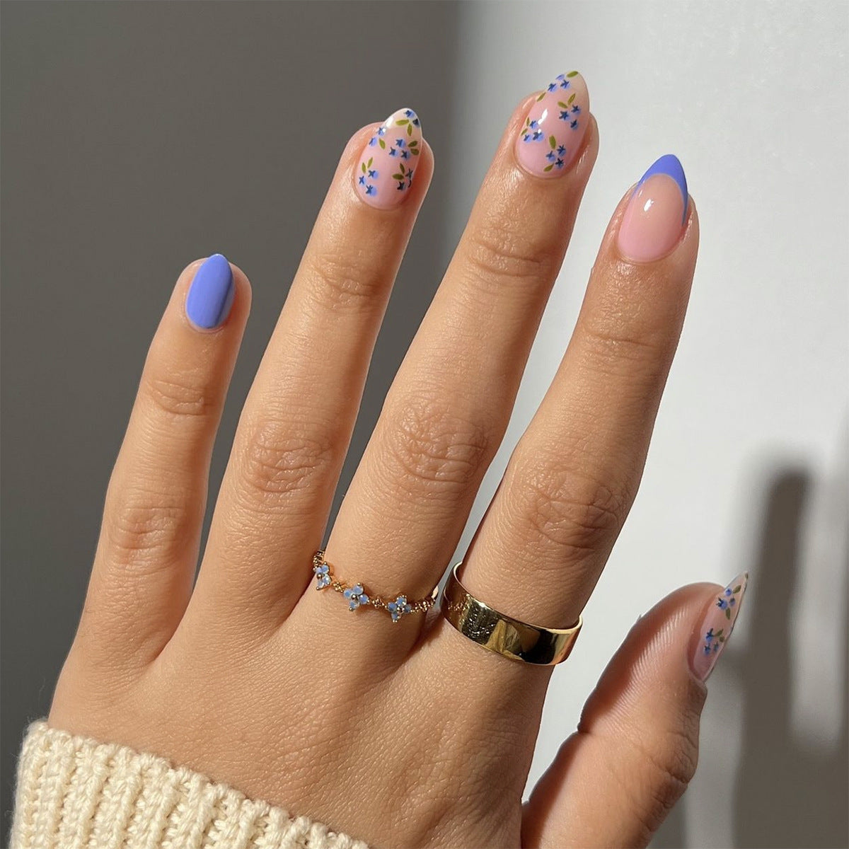 Kunstvolle Nagelgestaltung Brehn
