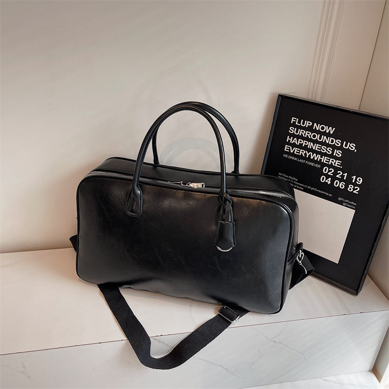 Elegante und Geräumige Reisetasche Aus Kunstleder Brehn