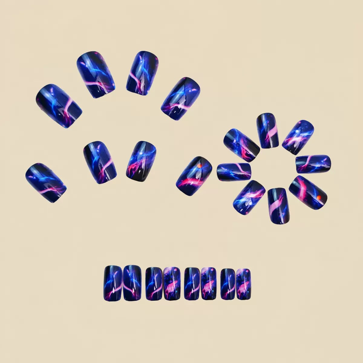 Kunstnagelset mit galaktischem Design Brehn