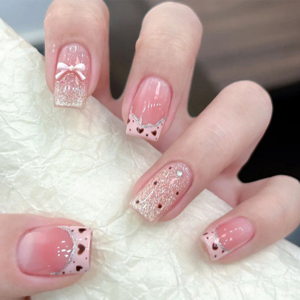 Kunstnagelset mit Elegantem Schleifen-Design Brehn