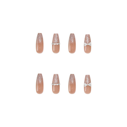 Glamouröse Strass-Nagelkunst-Verlängerungen