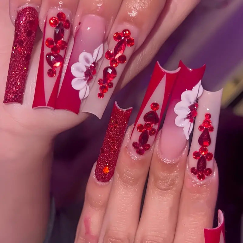 Glamouröse 3D Blumennagelverzierung Brehn