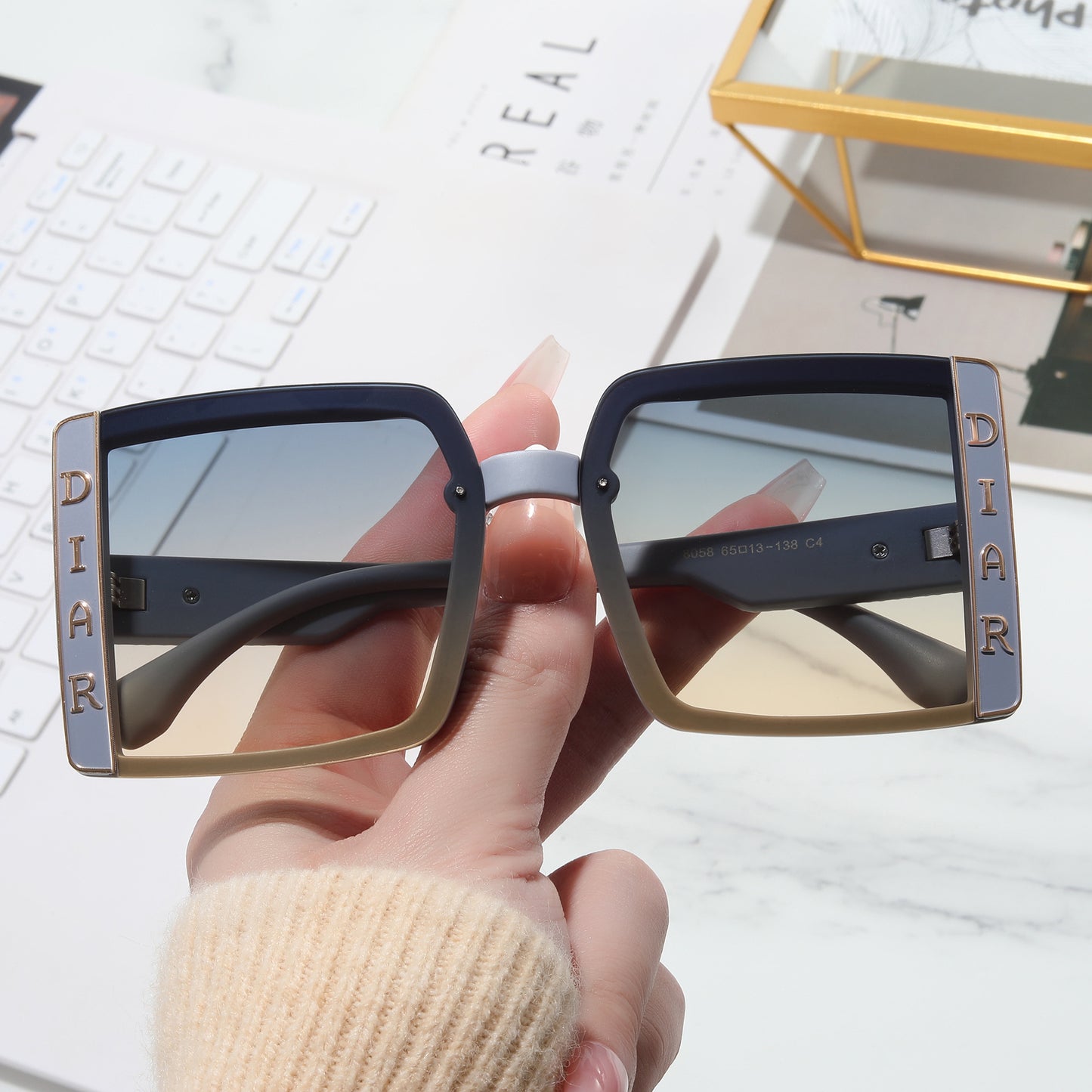 Damen Sonnenbrille im modernen quadratischen Design Brehn