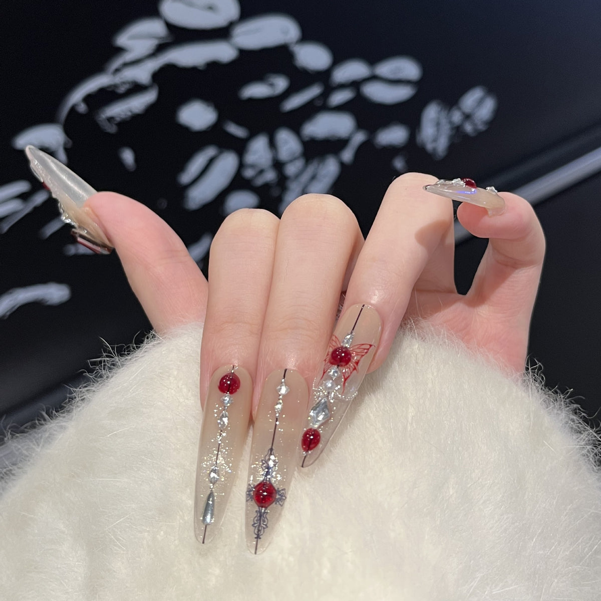 Künstlerisches floral verziertes Press-On Nail Set Brehn