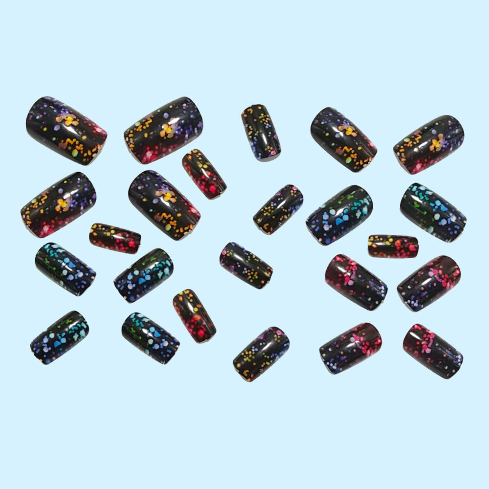 Funkelnde Kunstnägel mit Glittereffekt Brehn