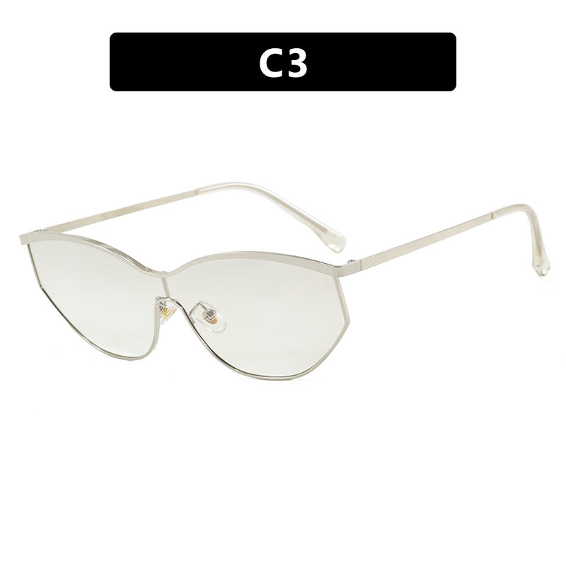 Damen Cat-Eye Sonnenbrille im modernen Design mit schützendem UV-Filter Brehn