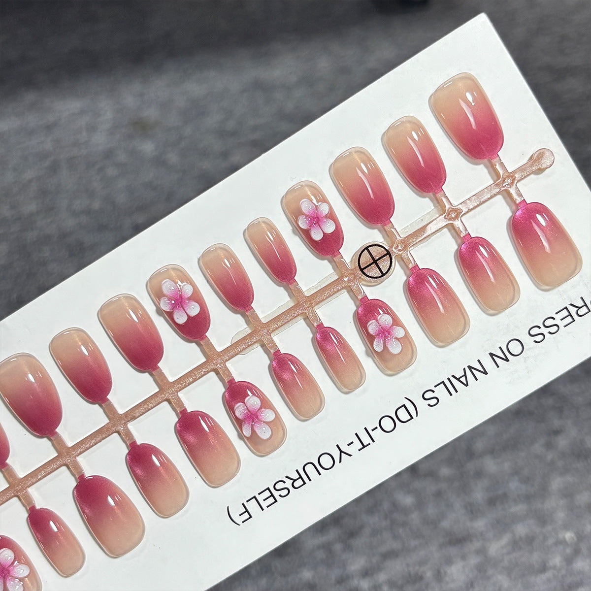 Floral Gradient Press-On Nail Set Brehn