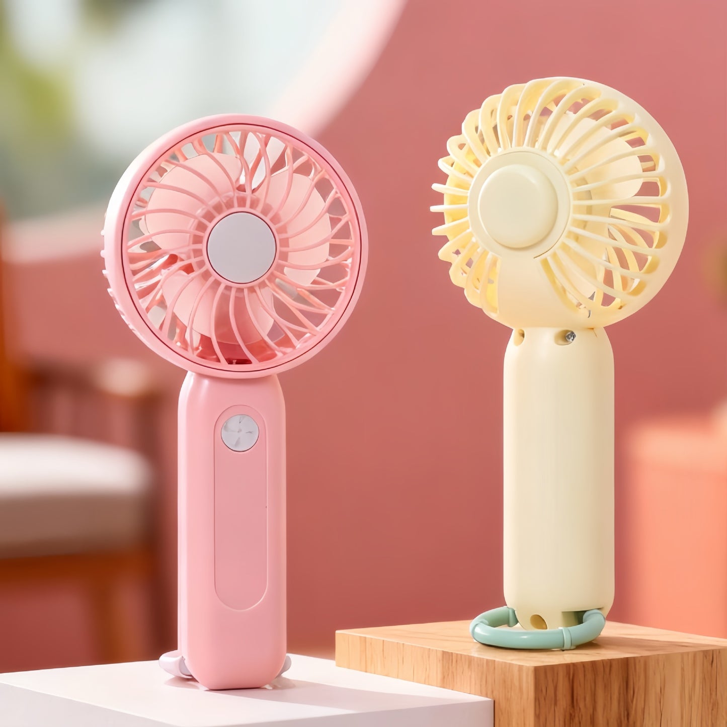 Damen Tragbarer Mini-Ventilator mit USB-Ladefunktion und ergonomischem Design Brehn