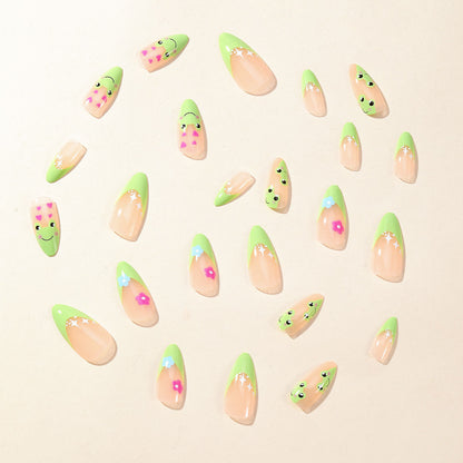 Artistic Nail Art Brehn