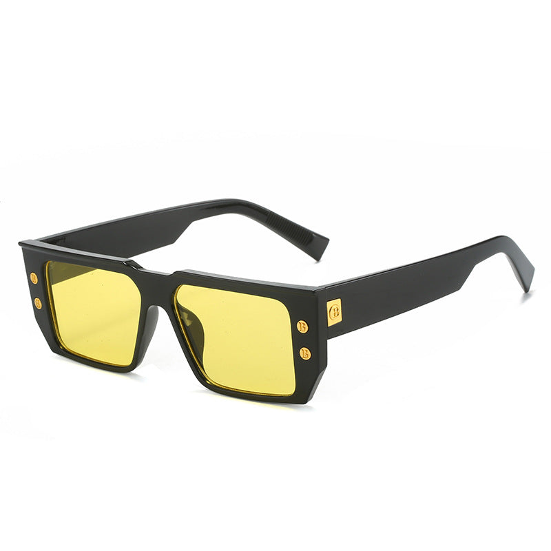 Damen modische klare Brille mit goldenen Akzenten Brehn