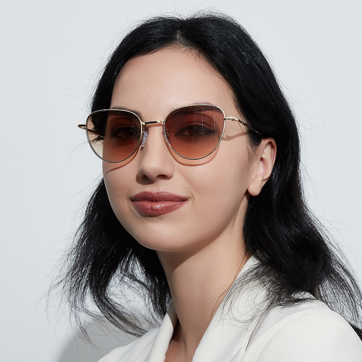 Damen modische Sonnenbrille mit filigranem Metallrahmen Brehn