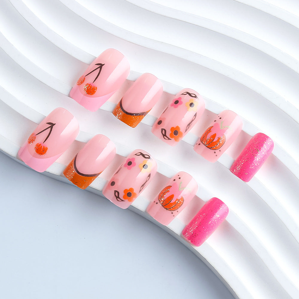 Kreatives florales Nagelkunstdesign Brehn