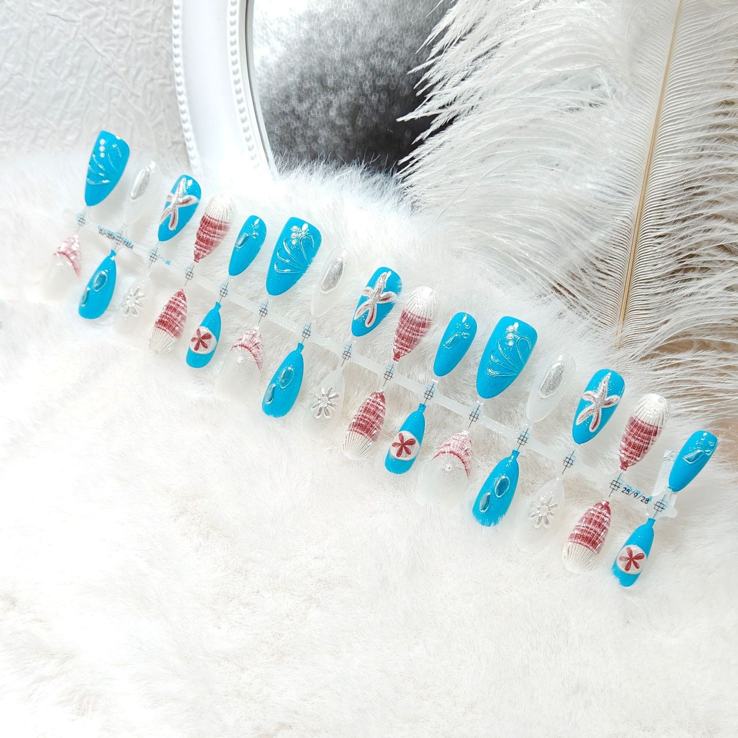Kreative Nail Art Kunstnägel Brehn