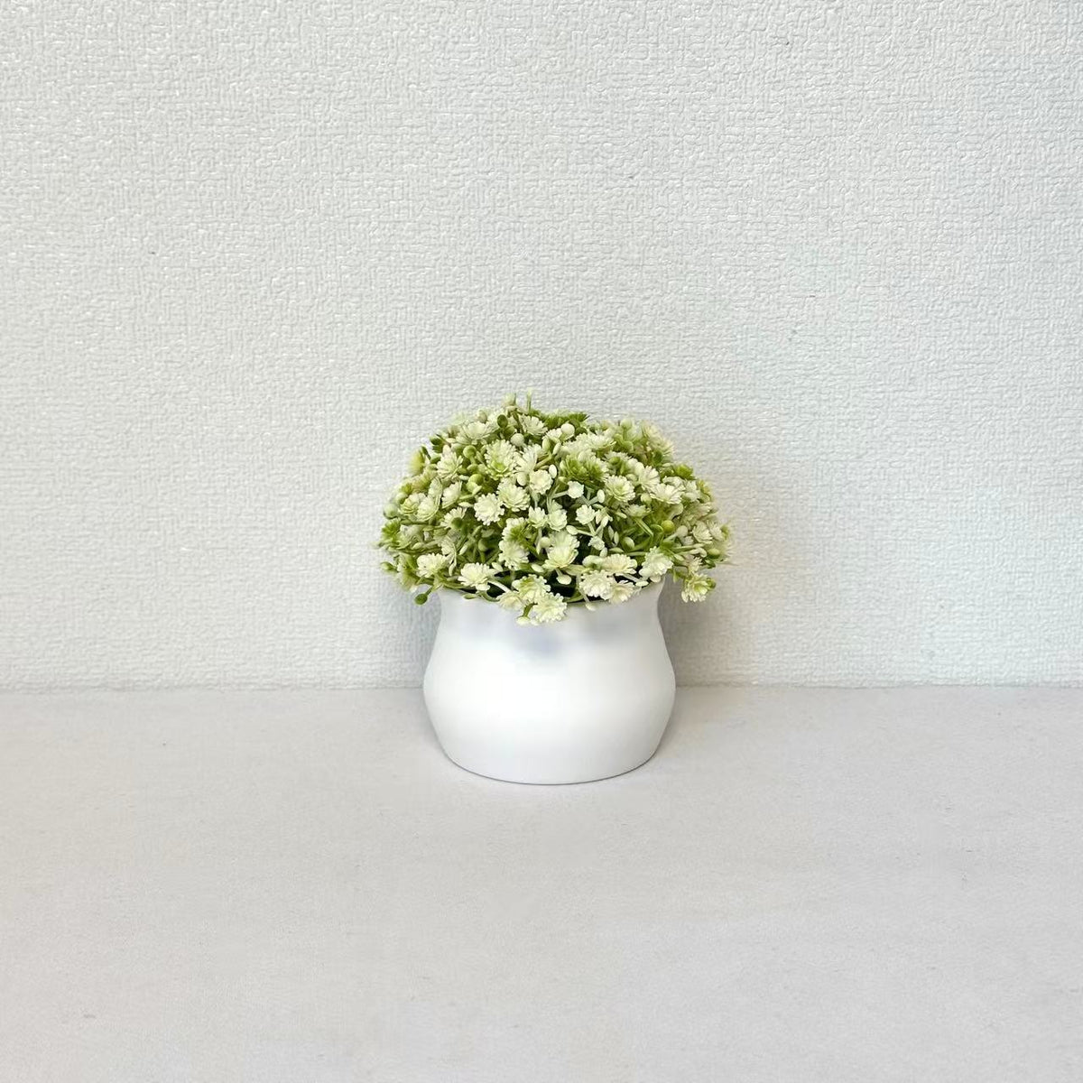 Dekorative Kunstblumen